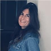 Madrelingua spagnola con esperienza decennale propone lezioni per scuole superiori e università